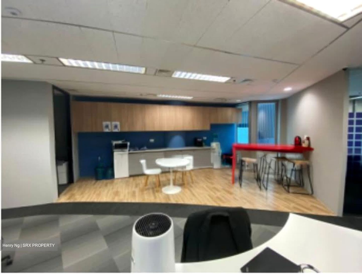 Tung Centre (D1), Office #543684961